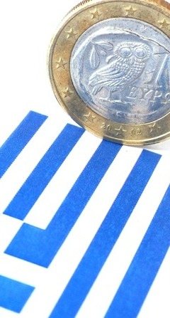 Die Lage in Griechenland spitzt sich zu – Millionen Griechen stürmten am Samstag die Banken. Fotos: 123f.com